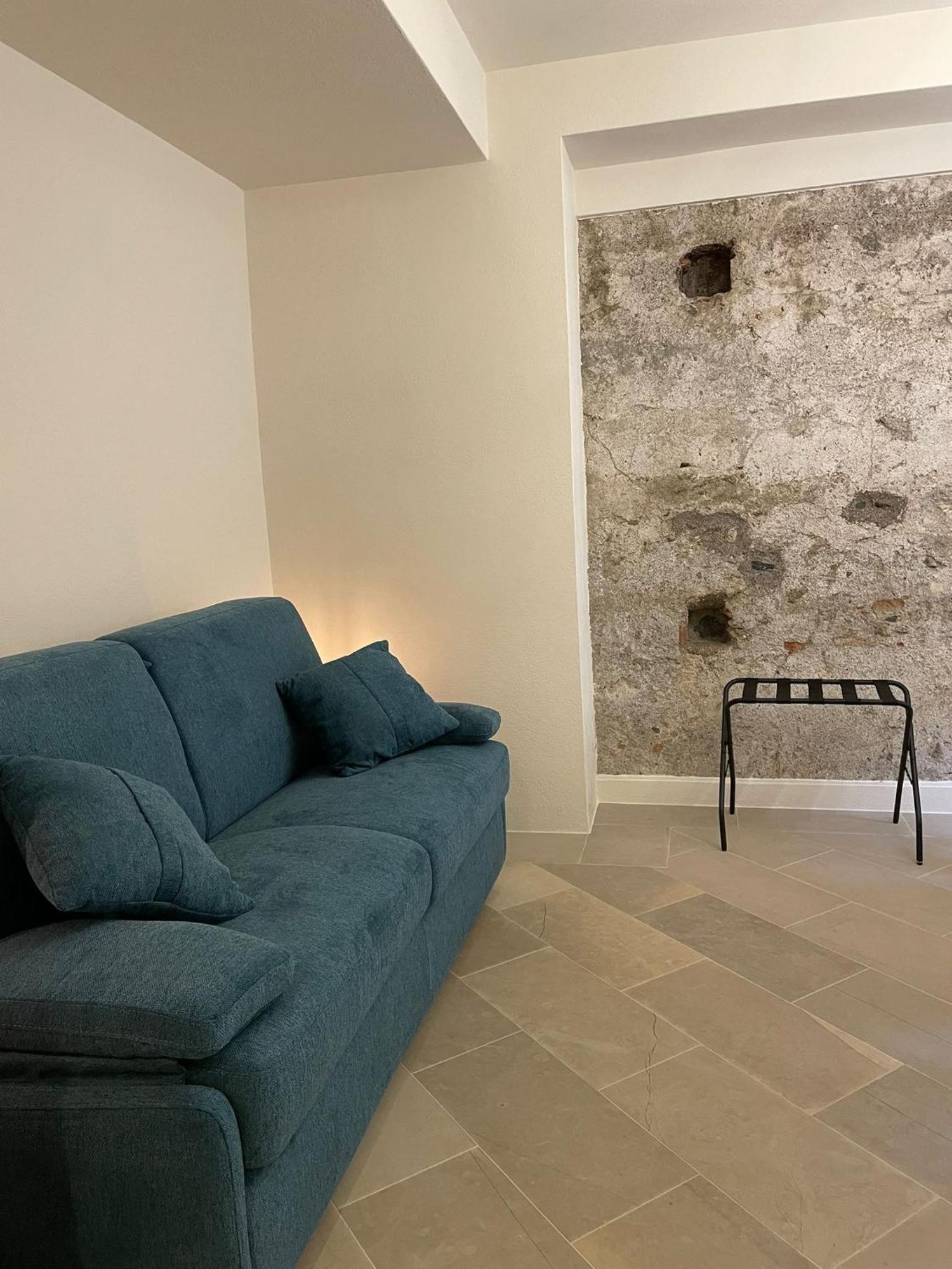Castello D'Alcontres Guest House 3 Stelle Nizza di Sicilia Exterior foto